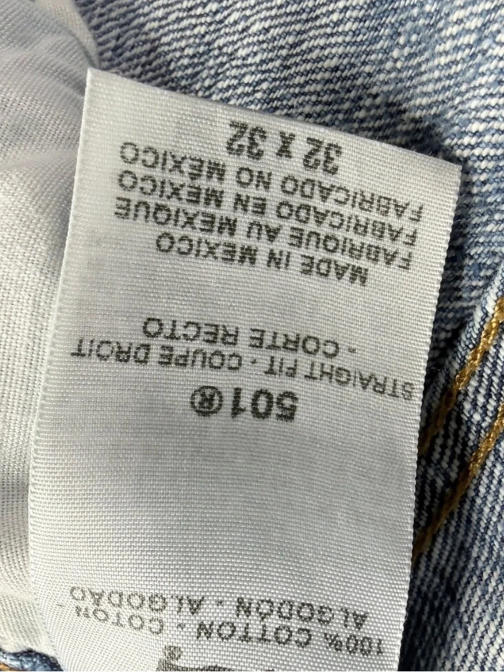 Levis reposhing this